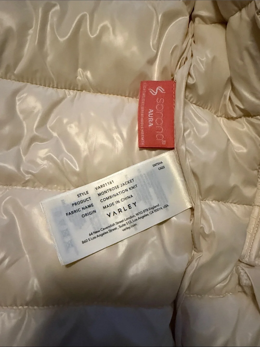 Varley Montrose puffer Jacket - Picture 14 of 16